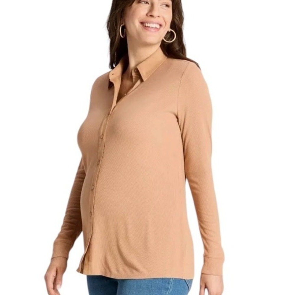 NWT Isabel by Ingrid + Isabel Ribbed Henley Maternity Tan Top‎ M - Picture 2 of 4